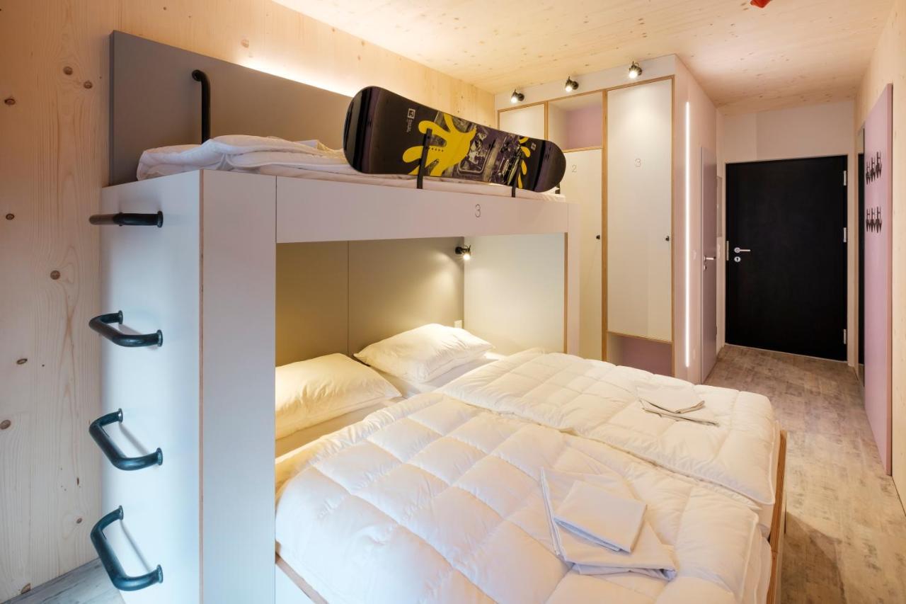 Oberstdorf Hostel Bagian luar foto